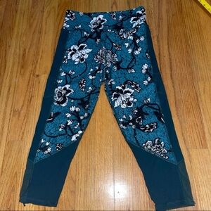 Cotton on body Capri leggings